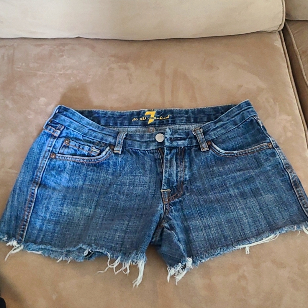 Seven for all man kind Distressed jean ahorts
